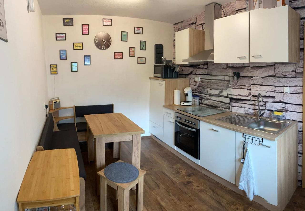 Schoenes Ferienhaus&Monteurzimmer Direkt In Lich, Ruhige&Zentrale Lage Dış mekan fotoğraf