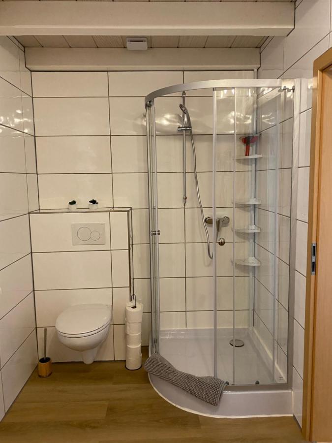 Schoenes Ferienhaus&Monteurzimmer Direkt In Lich, Ruhige&Zentrale Lage Dış mekan fotoğraf