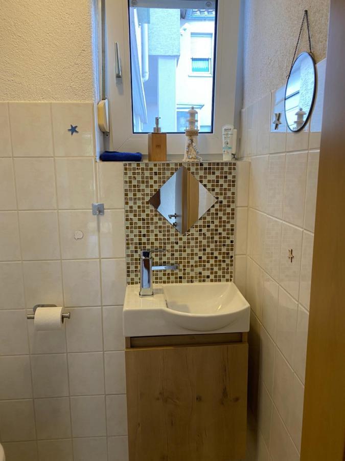 Schoenes Ferienhaus&Monteurzimmer Direkt In Lich, Ruhige&Zentrale Lage Dış mekan fotoğraf