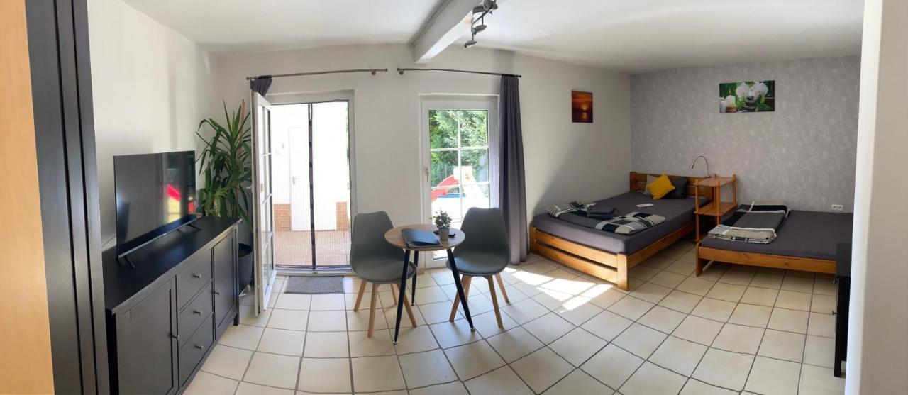Schoenes Ferienhaus&Monteurzimmer Direkt In Lich, Ruhige&Zentrale Lage Dış mekan fotoğraf